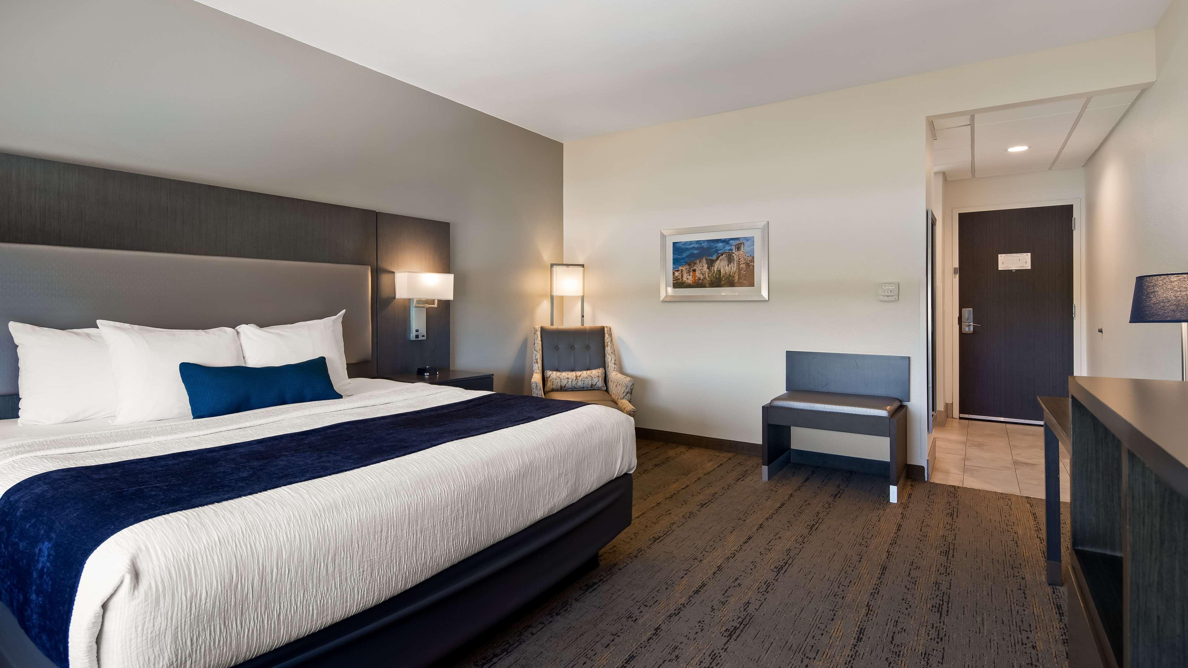 Best Western Plus Roland Inn & Suites San Antonio Bagian luar foto